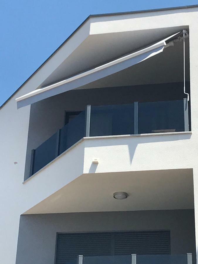 Luxury View Apartments Рогозница Экстерьер фото