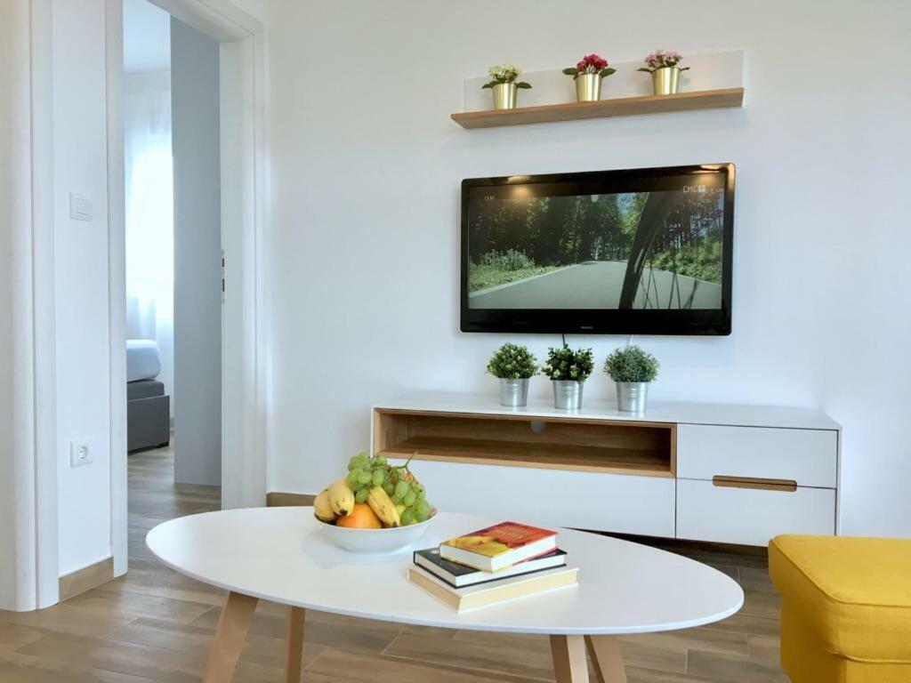 Luxury View Apartments Рогозница Экстерьер фото