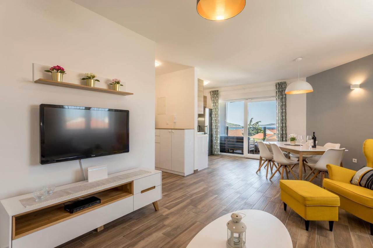 Luxury View Apartments Рогозница Экстерьер фото
