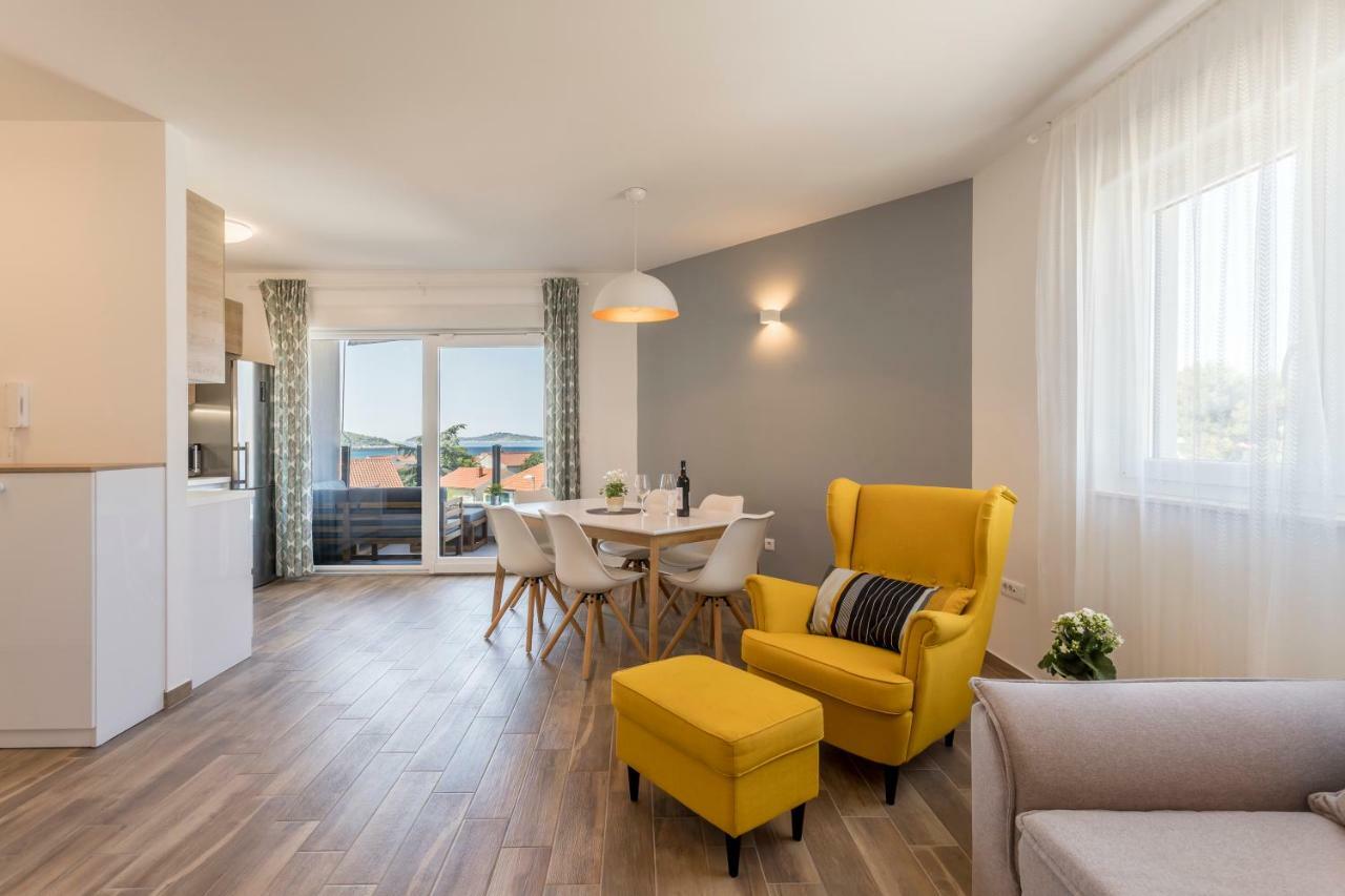 Luxury View Apartments Рогозница Экстерьер фото