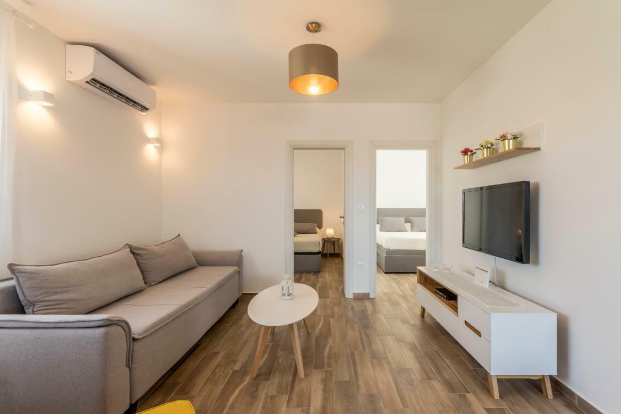 Luxury View Apartments Рогозница Экстерьер фото