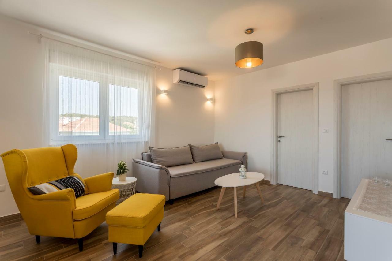 Luxury View Apartments Рогозница Экстерьер фото