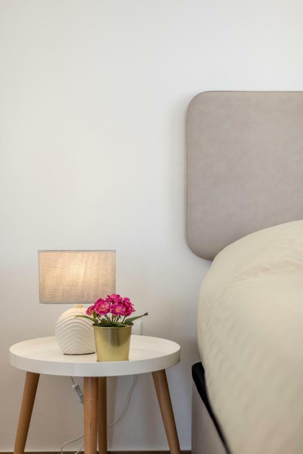 Luxury View Apartments Рогозница Экстерьер фото