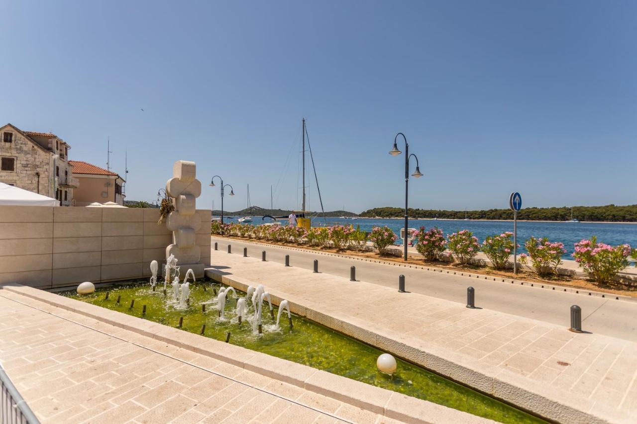 Luxury View Apartments Рогозница Экстерьер фото